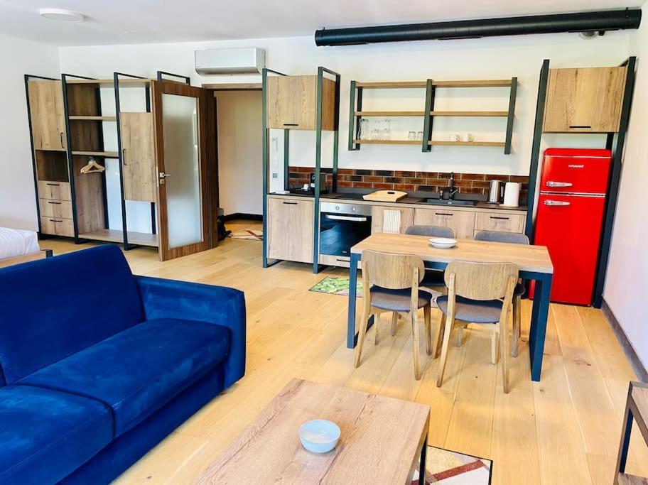 Gallery Vitosha Apartment With Underground Parking โซเฟีย ภายนอก รูปภาพ